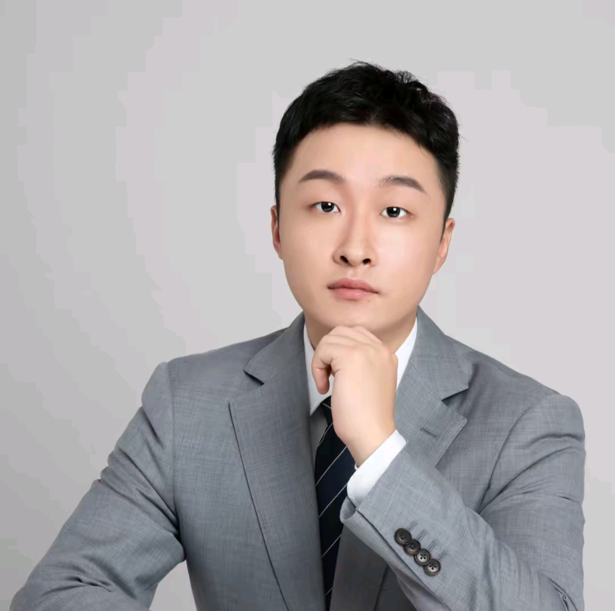 合规与法务支持